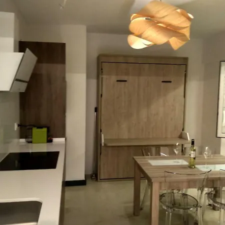 Apartament Malagueta Beach *